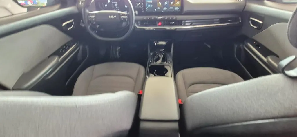 Kia K4 photo 15