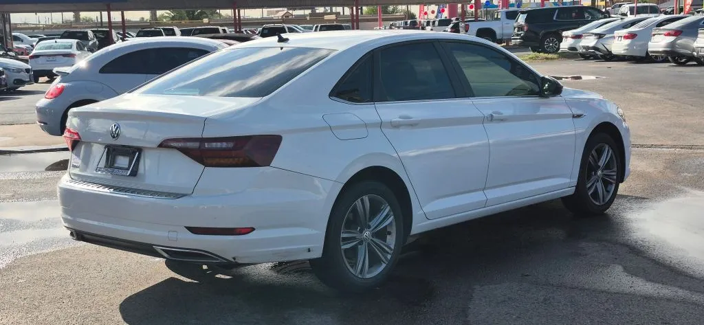 Volkswagen Jetta photo 6