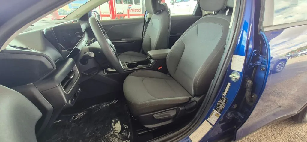 Kia K4 photo 11
