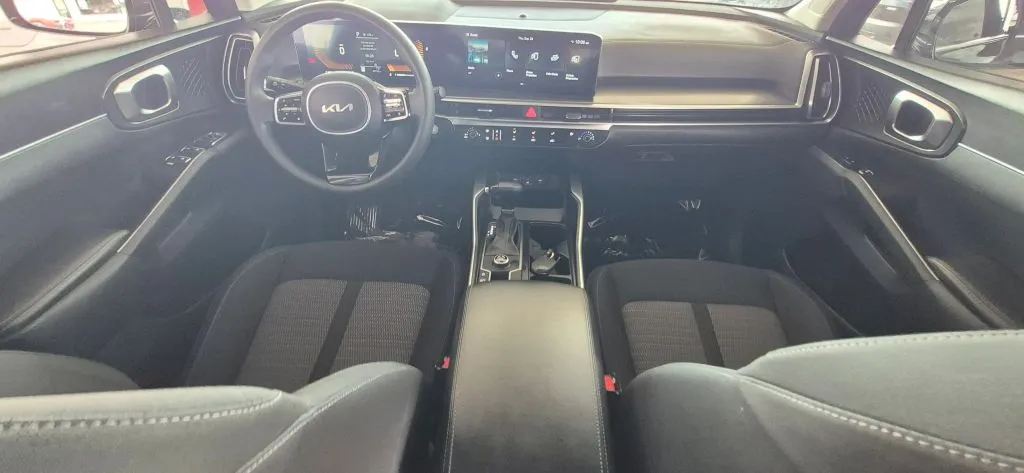 Kia Sorento photo 17