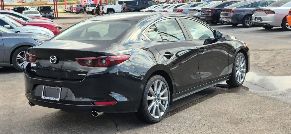 Mazda Mazda3 photo 6