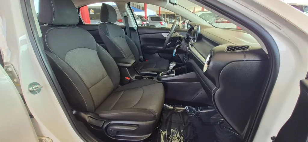 Kia Forte photo 14