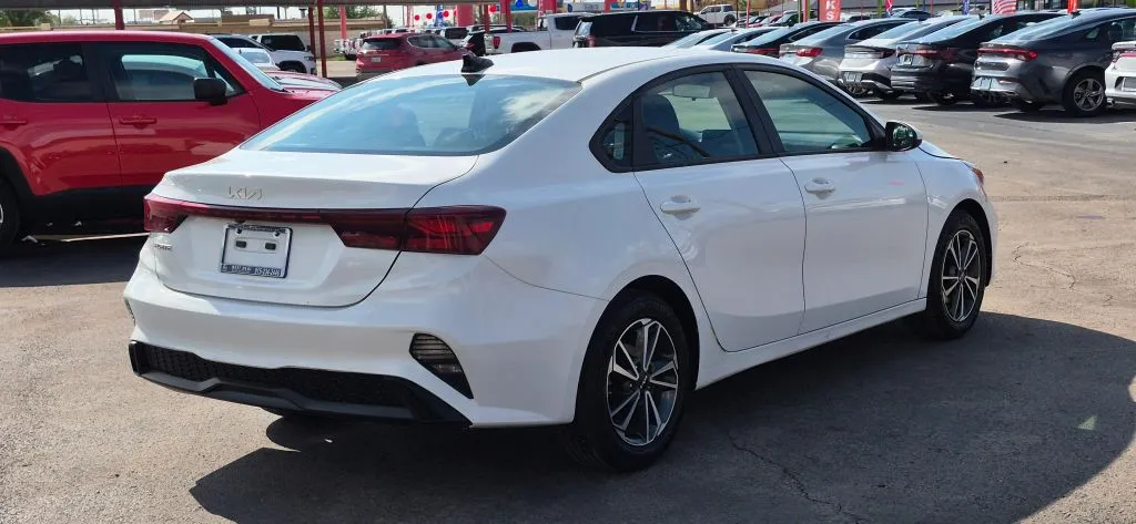Kia Forte photo 6