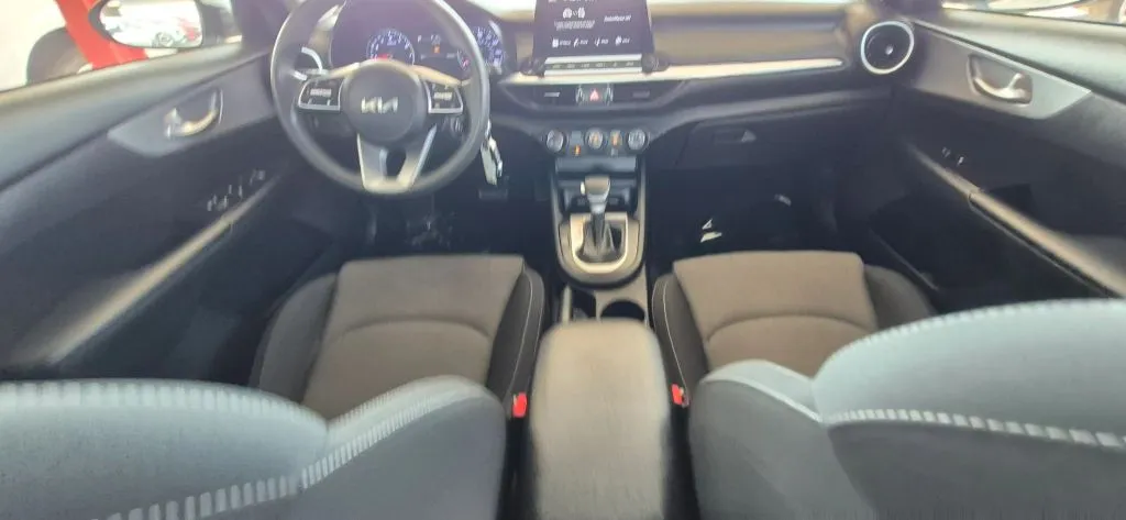 Kia Forte photo 15