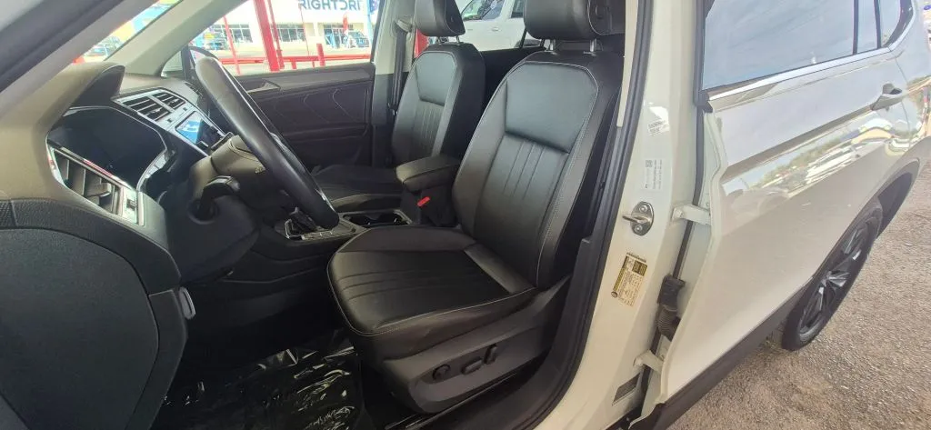 Volkswagen Tiguan photo 11