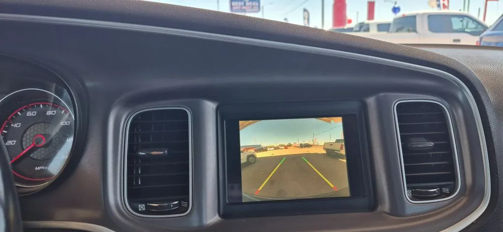 Dodge Charger photo 17