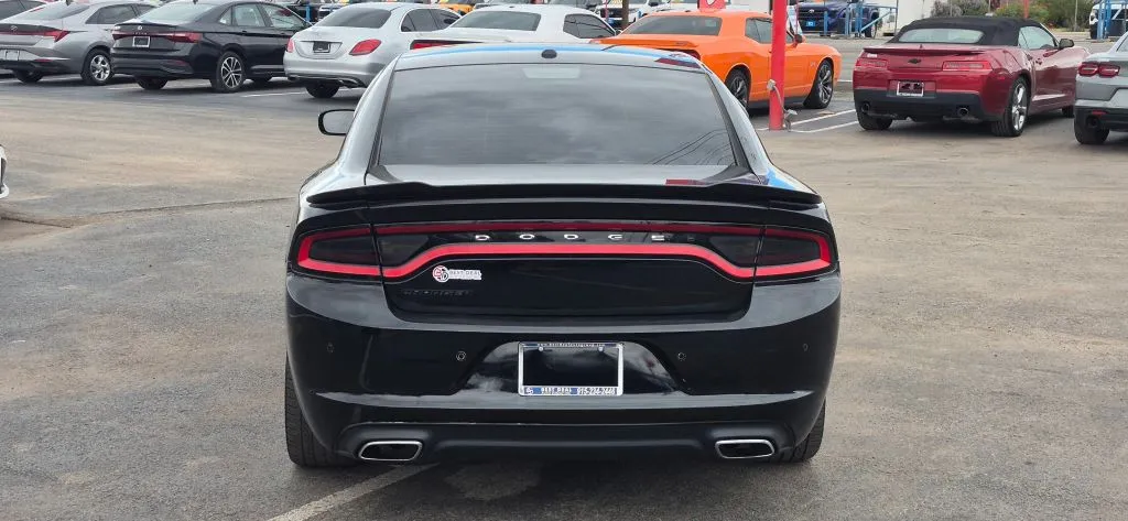 Dodge Charger photo 5