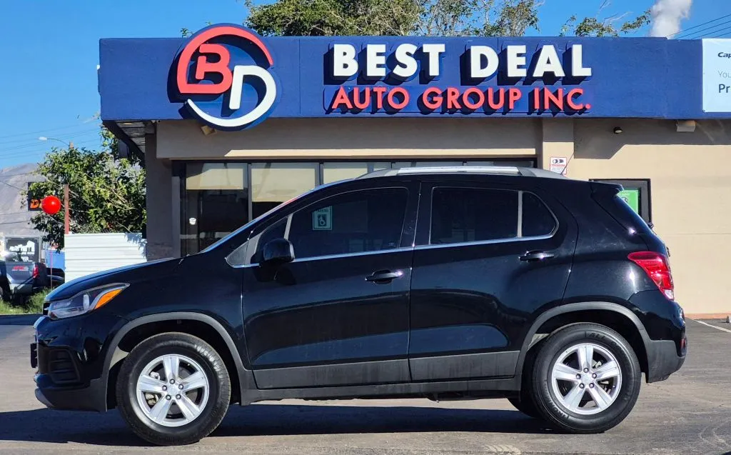 Black 2020 Chevrolet Trax LT Sport Utility 4D for sale in El Paso, TX