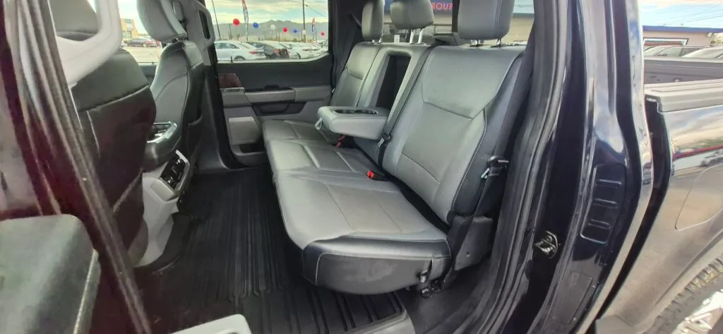 Ford F-150 photo 12