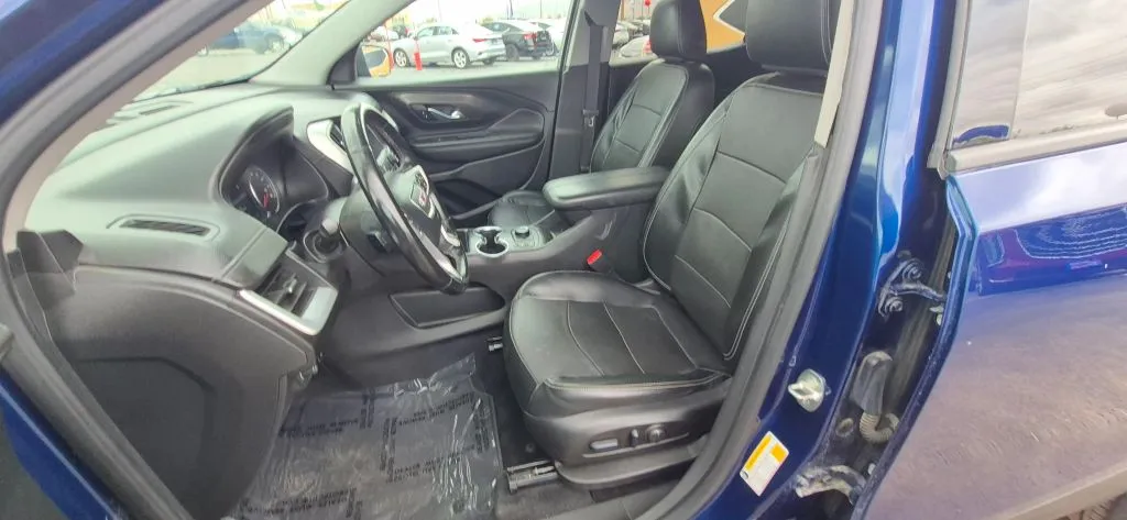 GMC Terrain photo 11