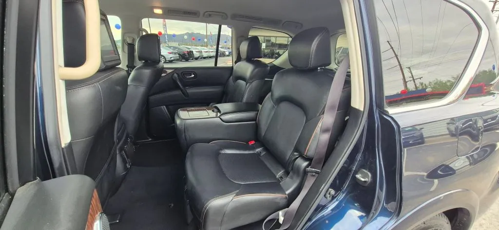 Nissan Armada photo 13