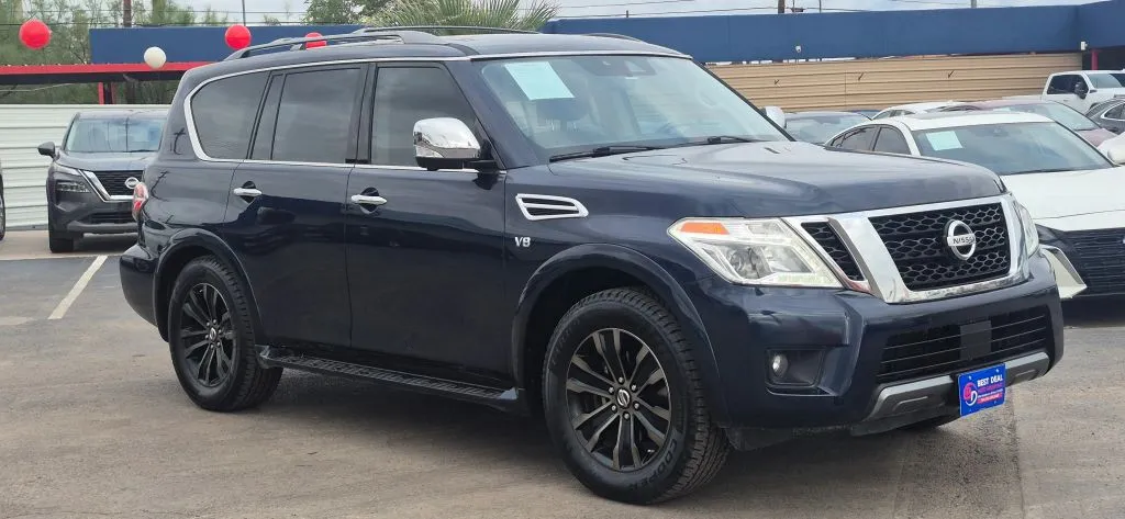 Nissan Armada photo 8