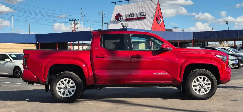 Toyota Tacoma photo 7