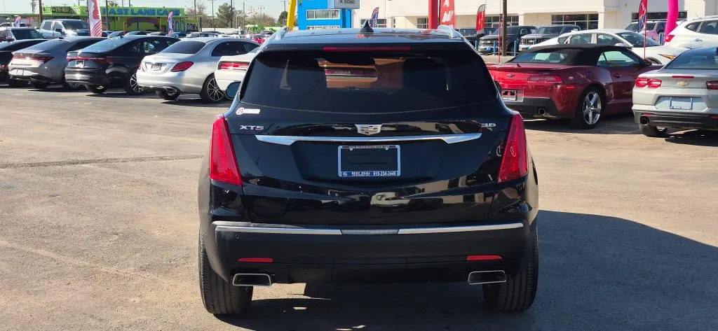 Cadillac XT5 photo 5