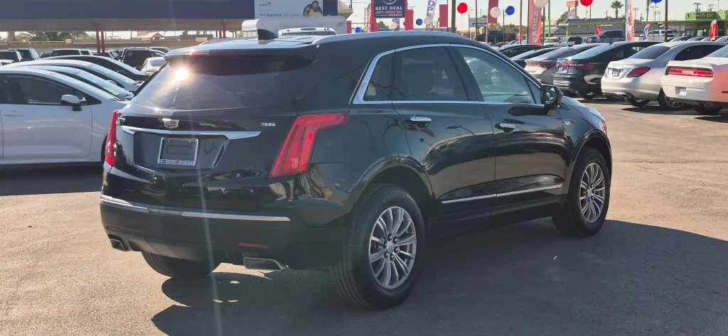 Cadillac XT5 photo 6