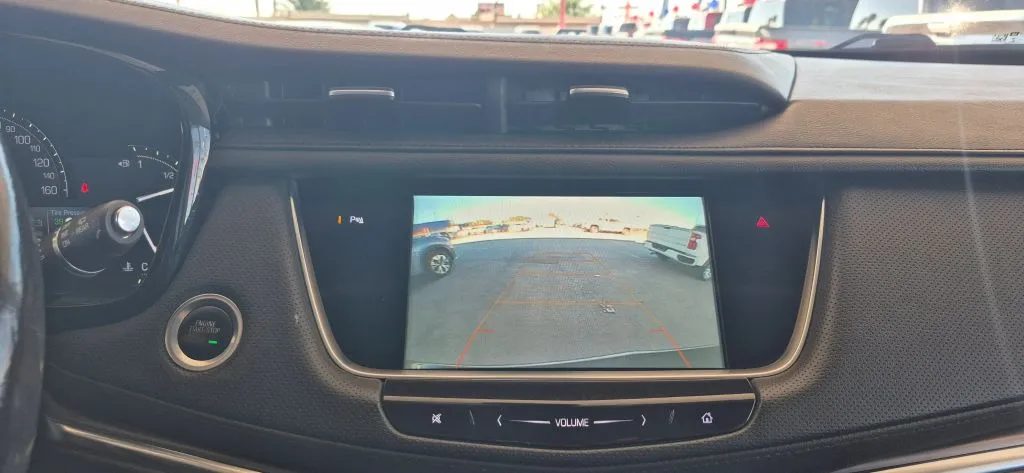 Cadillac XT5 photo 18