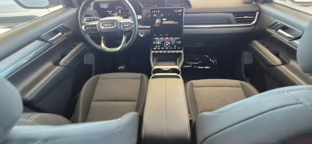 GMC Terrain photo 14