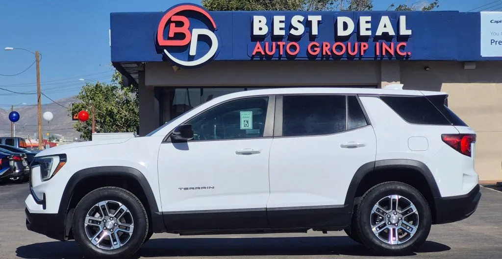 White 2025 GMC Terrain Elevation Sport Utility 4D for sale in El Paso, TX