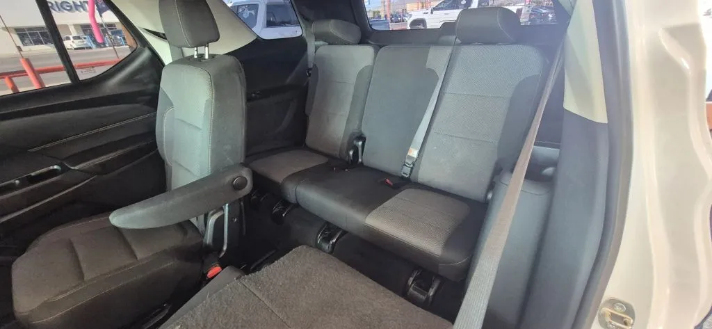 Chevrolet Traverse photo 13