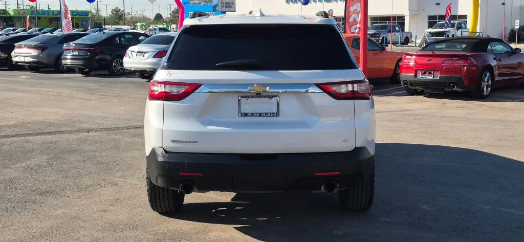 Chevrolet Traverse photo 5