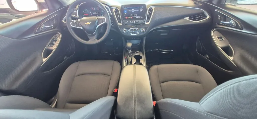 Chevrolet Malibu photo 15