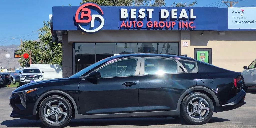 Black 2025 Kia K4 LXS Sedan 4D for sale in El Paso, TX