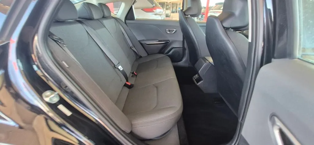 Kia K4 photo 13