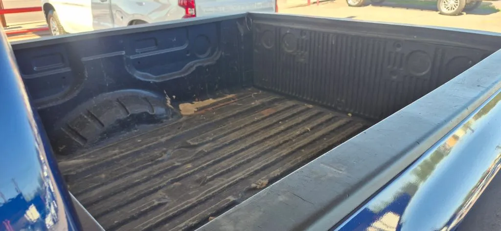 Nissan Titan photo 18
