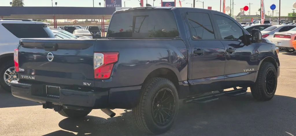Nissan Titan photo 6