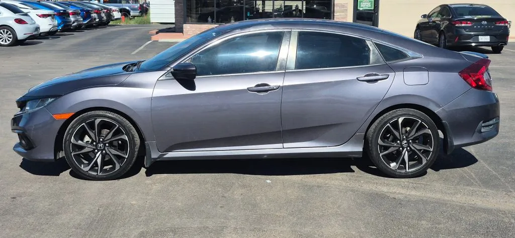 Honda Civic photo 3