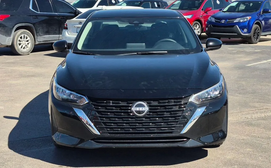 Nissan Sentra photo 9