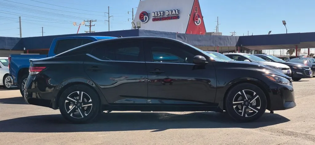 Nissan Sentra photo 7