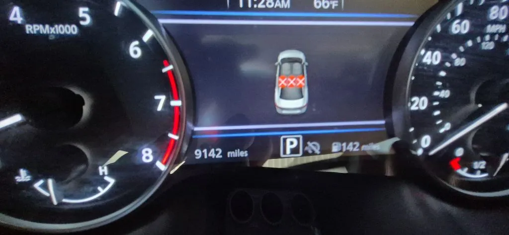 Nissan Sentra photo 11