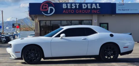 White 2022 Dodge Challenger SXT Coupe 2D for sale in El Paso, TX