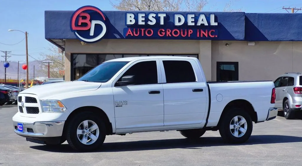 2022 Ram 1500 Classic Crew Cab SLT Pickup 4D 5 1/2 ft for sale in El Paso, TX