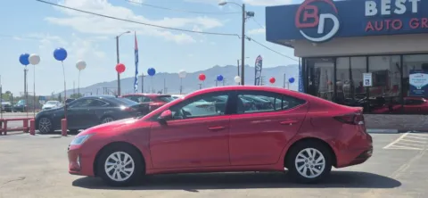 Red 2023 Hyundai Elantra SEL Sedan 4D for sale in El Paso, TX