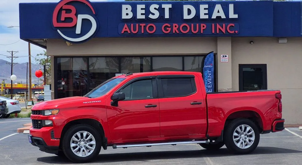 Red 2021 Chevrolet Silverado 1500 Crew Cab Custom Pickup 4D 5 3/4 ft for sale in El Paso, TX
