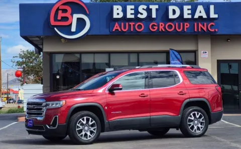 Red 2023 GMC Acadia SLT Sport Utility 4D for sale in El Paso, TX