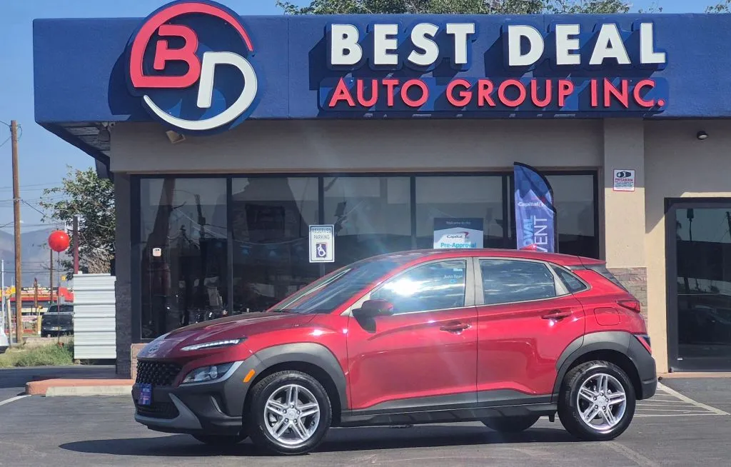 Red 2023 Hyundai Kona SE Sport Utility 4D for sale in El Paso, TX