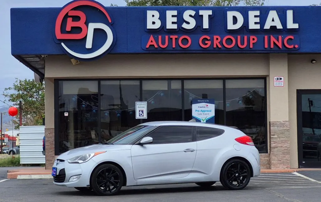 2017 Hyundai Veloster Coupe 3D for sale in El Paso, TX