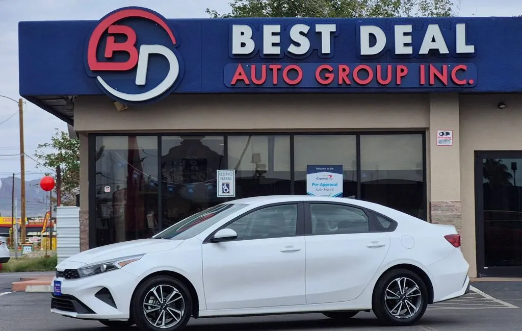 White 2023 Kia Forte LXS Sedan 4D for sale in El Paso, TX