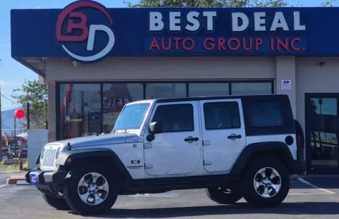 Silver 2009 Jeep Wrangler Unlimited X Sport Utility 4D for sale in El Paso, TX
