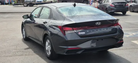 More photos of 2021 Hyundai Elantra SE Sedan 4D at Best Deal Auto Group, TX