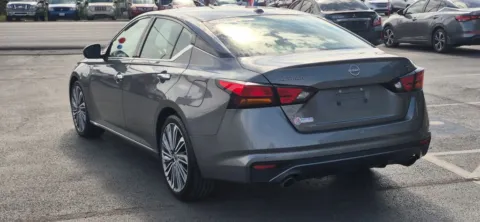 More photos of 2023 Nissan Altima 2.5 SL Sedan 4D at Best Deal Auto Group, TX