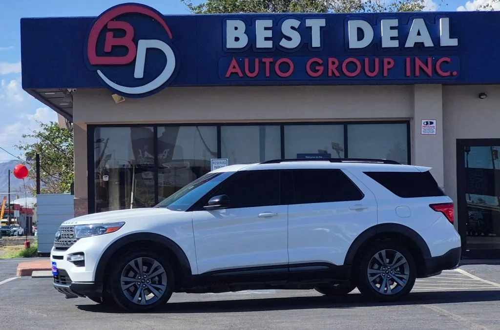 White 2022 Ford Explorer XLT Sport Utility 4D for sale in El Paso, TX