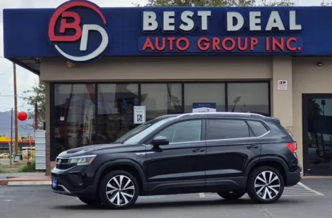Black 2024 Volkswagen Taos SE Sport Utility 4D for sale in El Paso, TX