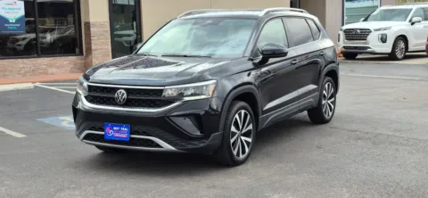 Photos of 2024 Volkswagen Taos SE Sport Utility 4D for sale in El Paso, TX at Best Deal Auto Group