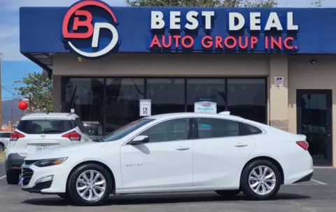 White 2022 Chevrolet Malibu LT Sedan 4D for sale in El Paso, TX