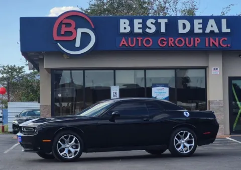 Black 2015 Dodge Challenger SXT Plus Coupe 2D for sale in El Paso, TX