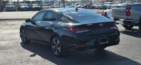 More photos of 2022 Hyundai Elantra Limited Sedan 4D at Best Deal Auto Group, TX